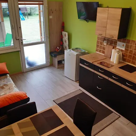 Anna Jaktstuga Rewal